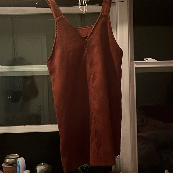 Dress - Picture 2 of 2